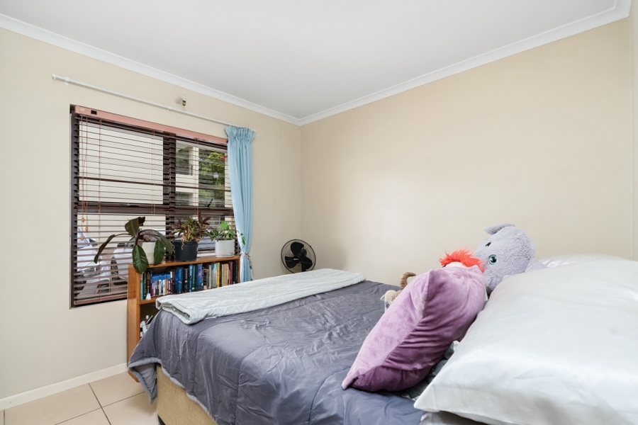 To Let 1 Bedroom Property for Rent in Rondebosch Western Cape